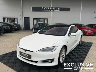 Gebraucht Tesla Model S Standard Range 386 kW (525 PS) 2020 Weiß Kleinwagen