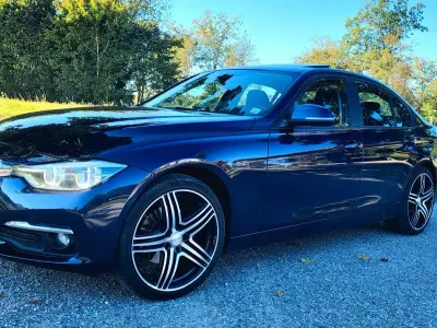 Gebraucht BMW 320 Advantage 190 PS (139 kW) 2017 Blau Limousine