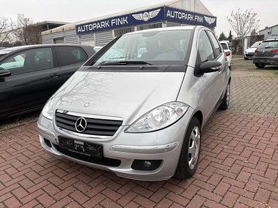 Gebraucht Mercedes A150 95 PS (69 kW) 2007 Polarsilber  metalliclack Kleinwagen