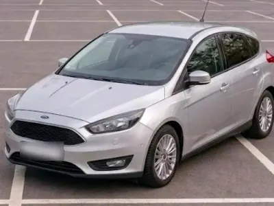 Gebraucht Ford Focus Cool & Connect 150 PS (110 kW) 2017 Silber Limousine