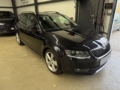 Schwarz Gebraucht 2013 Skoda Octavia Kombi | 12.900 € (Etwas zu teuer)