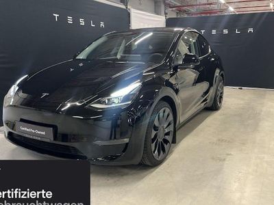 Schwarz Gebraucht 2022 Tesla Model Y Performance SUV | 37.000 € (Etwas zu teuer)