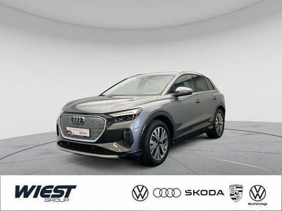 Gebraucht Audi Q4 e-tron Ambiente 150 kW (204 PS) 2023 Taifungrau metallic SUV