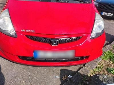 Gebraucht Honda Jazz 81 PS (59 kW) 2005 Rot Kleinwagen