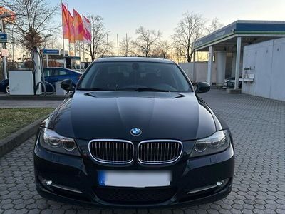 gebraucht BMW 325 i xDrive