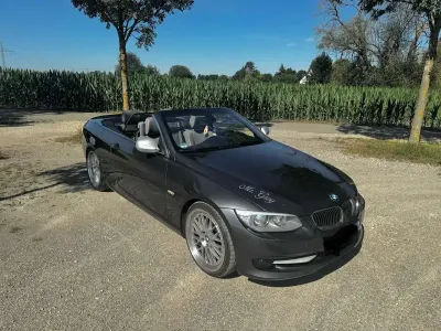 Gebraucht BMW 330 Cabriolet 245 PS (180 kW) 2012 Grau Cabrio