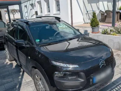 Gebraucht Citroën C4 Shine 99 PS (72 kW) 2016 Schwarz Limousine