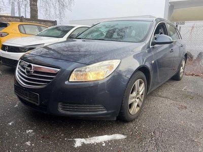 Gebraucht Opel Insignia Edition 160 PS (117 kW) 2010 Blau Kombi