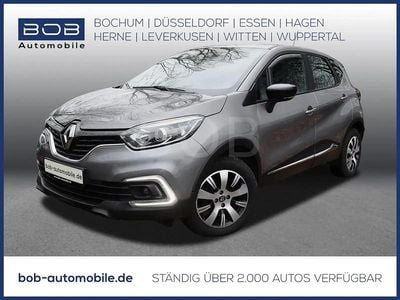 Grau Gebraucht 2017 Renault Captur Experience SUV | 11.222 € (Fairer Preis)