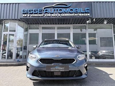 Gebraucht Kia Ceed Sportswagon Spirit 136 PS (100 kW) 2019 Blau Kombi