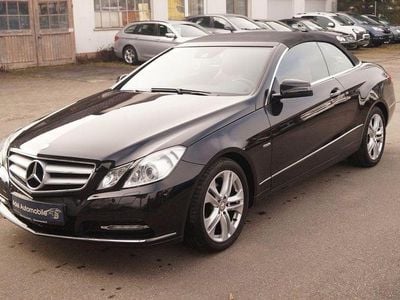 Gebraucht Mercedes E200 184 PS (135 kW) 2012 Schwarz Cabrio
