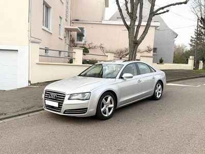 Silber Gebraucht 2012 Audi A8 Sport Limousine | 9.900 € (Superpreis)
