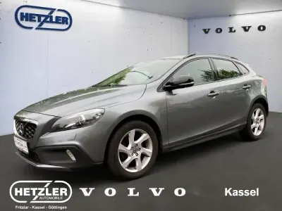 Gebraucht Volvo V40 CC You! 114 PS (83 kW) 2015 Grau Kombi