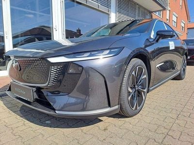 Neu Mazda 6e Takumi-Line 189 kW (258 PS) 2026 Grau Limousine