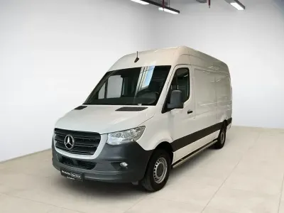 Gebraucht Mercedes Sprinter 114 PS (83 kW) 2022 Arktikweiß Van