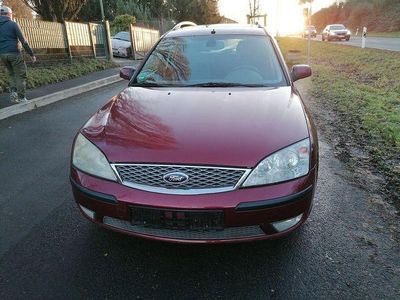 Usata Ford Mondeo Ghia 145 CV (106 kW) 2005 Rosso Station wagon