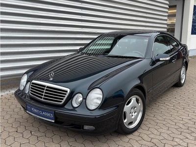 Schwarz Gebraucht 2000 Mercedes CLK320 Elegance Coupé | 8.900 € (Fairer Preis)