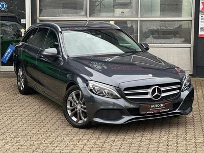 Gebraucht Mercedes C220 Avantgarde 170 PS (125 kW) 2015 Grau Limousine