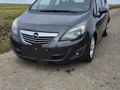 Gebraucht Opel Meriva 140 PS (102 kW) 2010 Grau Van / Kleinbus