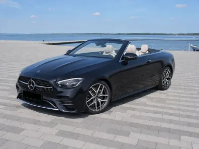 Gebraucht Mercedes E450 AMG 367 PS (269 kW) 2023 Schwarz Cabrio