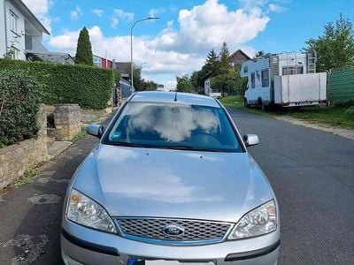 Gebraucht Ford Mondeo 145 PS (106 kW) 2006 Silber Limousine
