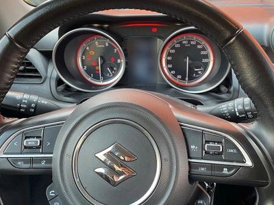 Gebraucht Suzuki Swift 83 PS (61 kW) 2021 Grau Kleinwagen