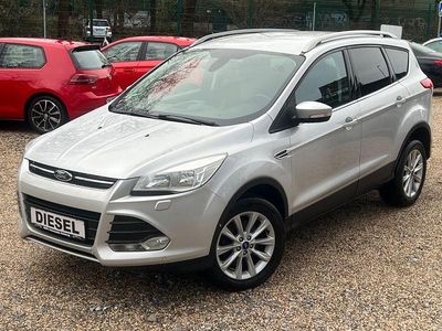 Silber Gebraucht 2014 Ford Kuga Titanium SUV | 8.700 € (Fairer Preis)