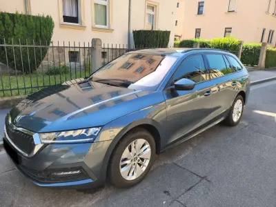 Gebraucht Skoda Octavia Ambition 150 PS (110 kW) 2020 Grau Kombi