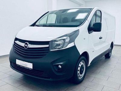Weiß Gebraucht 2017 Opel Vivaro Van / Kleinbus | 12.138 € (Superpreis)