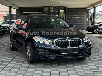Gebraucht BMW 118 Advantage 140 PS (102 kW) 2019 Schwarz Limousine