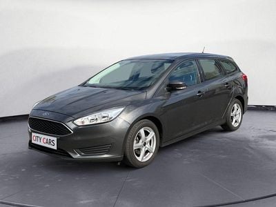 Usado Ford Focus Trend 101 HP (74 kW) 2016 Cinzento Carrinha