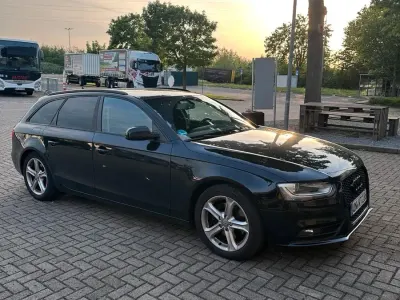 Gebraucht Audi A4 170 PS (125 kW) 2013 Schwarz Kombi