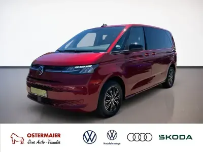 Gebraucht VW Multivan Life 150 PS (110 kW) 2024 Fortanarot Van / Kleinbus