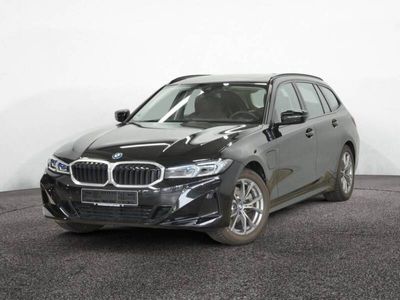 BMW 330e