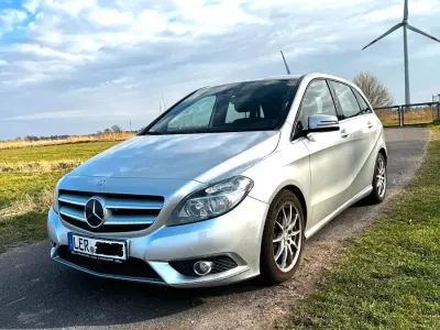Brugt Mercedes B200 136 HK (100 kW) 2012 Sølv MPV