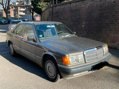 Gebraucht Mercedes 190 118 PS (86 kW) 1989 Grau Limousine