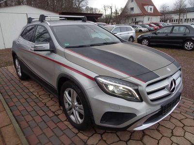 Gebraucht Mercedes GLA200 136 PS (100 kW) 2014 Silber SUV