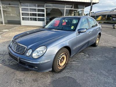 Mercedes E200