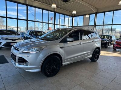 Gebraucht Ford Kuga Individual 150 PS (110 kW) 2015 Silber SUV