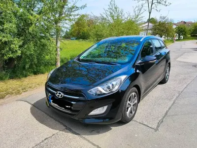 Second-hand Hyundai i30 110 CP (80 kW) 2017 Negru Break