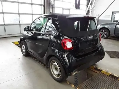 Gebraucht Smart ForTwo Cabrio Prime 60 kW (82 PS) 2017 Schwarz Cabrio