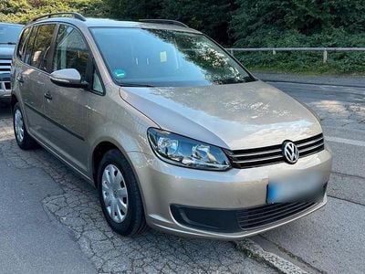 Gebraucht VW Touran Cup 105 PS (77 kW) 2014 Grau Van / Kleinbus