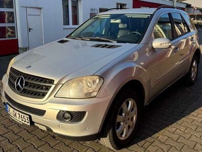 Mercedes ML280