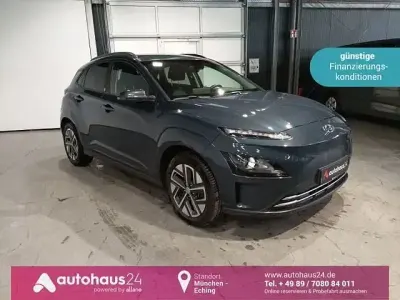 Second-hand Hyundai Kona 100 kW (136 CP) 2022 Albastru SUV