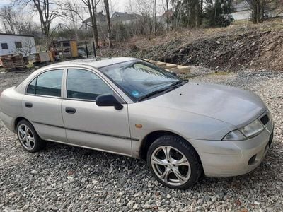 Mitsubishi Carisma