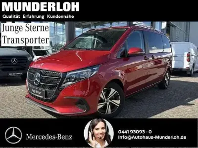 Usata Mercedes V220 Style 163 CV (119 kW) 2024 Rosso Monovolume