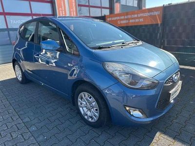 Gebraucht Hyundai ix20 Classic 90 PS (66 kW) 2016 Blau Kleinwagen