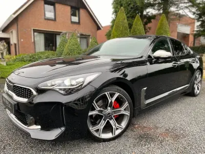 Gebraucht Kia Stinger GT-Line 200 PS (147 kW) 2018 Schwarz Kleinwagen