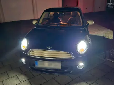 Gebraucht Mini ONE 75 PS (55 kW) 2011 Schwarz Kleinwagen