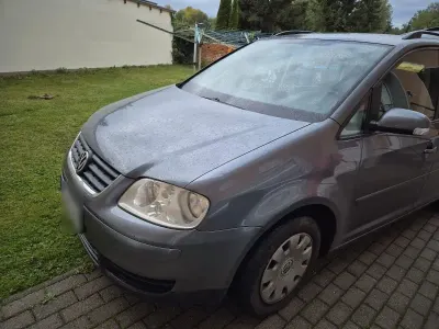 Gebraucht VW Touran Basis 116 PS (85 kW) 2004 Grau Van / Kleinbus